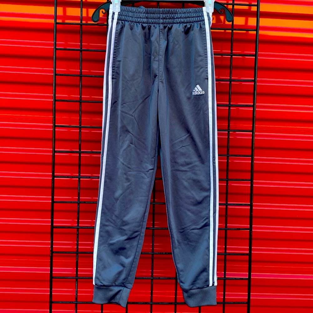 Adidas joggers (kids)
